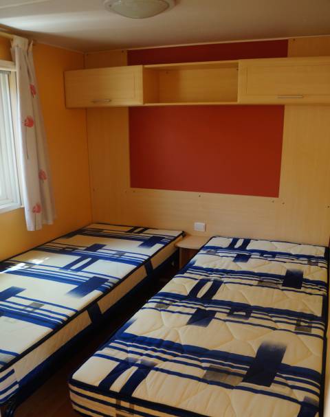 chambre enfants 1 du mobil home IRM Super Constellation confort 2006