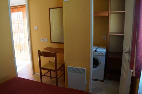 vue bureau dressing chambre irm rubis 2005