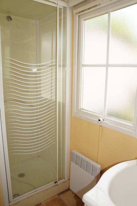 salle de bain douche irm super mercure résidentiel 2003