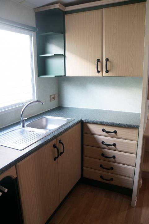 Evier et plan de travail cuisine du mobil home occasion Cosalt Excellence 2008