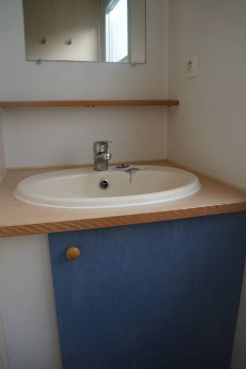 Meuble vasque salle de bain du mobil home occasion O'hara O'phéa 734 2001