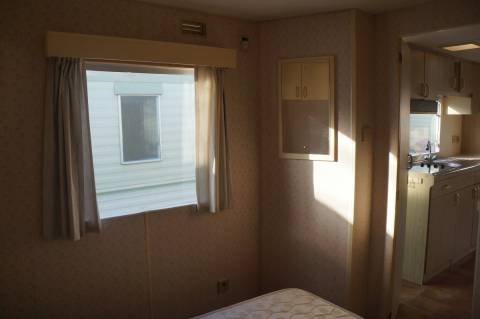 Fenêtre et miroir du mobil home occasion ABI Lock 28 1995