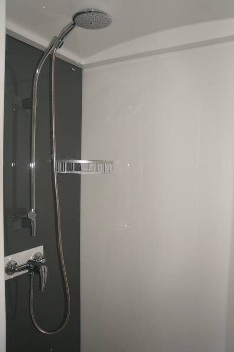 accessoires de douche du mobil home neuf Louisiane Taos 2015