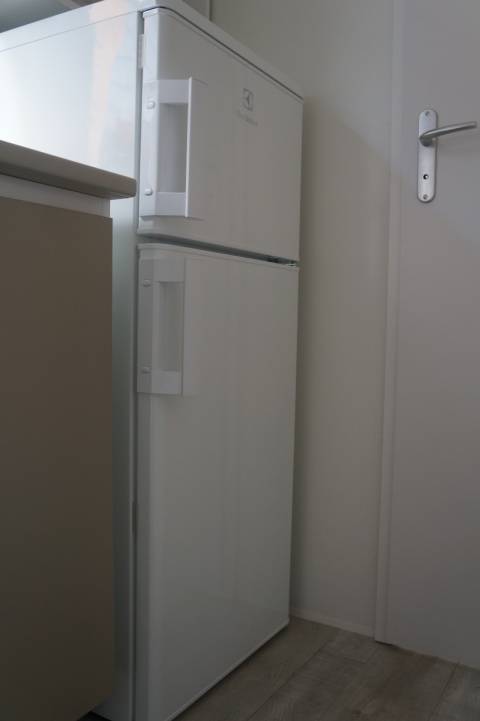 réfrigérateur-congélateur du mobil home neuf IRM Super Mercure 2 chambres 2016