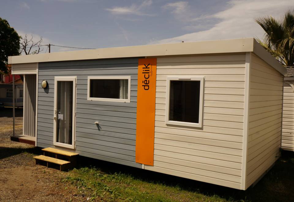 vue de côté du mobil home neuf Louisiane Déclik 2 chambres 2014