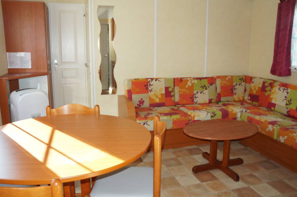 Intérieur mobil home occasion IRM Super Titania 2002