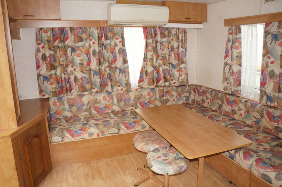 Salon panoramique mobil home occasion WILLERBY Granada28 2 chambres