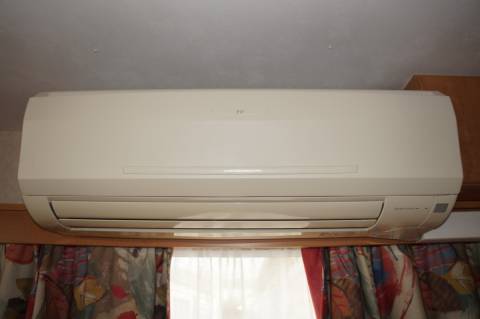 Clim réversible mobil home occasion WILLERBY Granada28 2 chambres