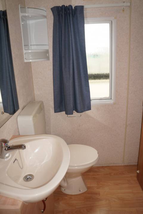 Salle d'eau mobil home occasion WILLERBY Granada28 2 chambres