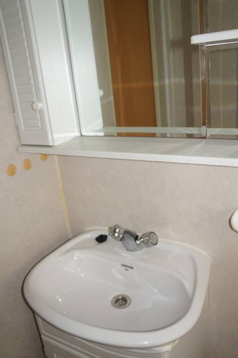 Lavabo avec meuble et miroir mobil home occasion BENIMAR Jimbo