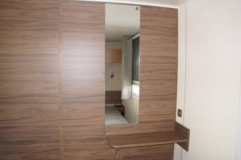 Coiffeuse chambre invités mobil-home IRM Hampton 2 chambres
