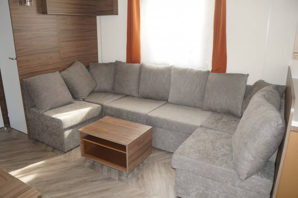 Salon central mobil-home IRM Long Island 2 chambres 2017