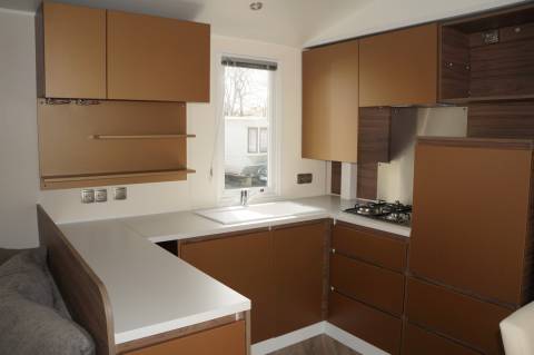 Cuisine en U mobil-home IRM Long Island 2 chambres 2017