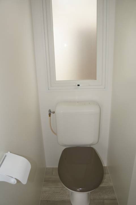 Toilette mobil-home IRM Super Mercure Riviera 2017