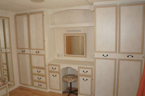 Armoire penderie chambre confort mobil-home occasion BK Blue Bird Super Caprice