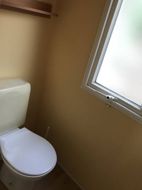 Les WC du Mobil-Home d'occasion IRM Super Triton 2003