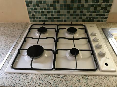 Les plaques de cuisson gaz du Mobil-Home d'occasion IRM Super Mercure Provence 2001