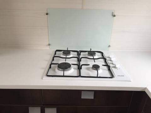 Les plaques de cuisson gaz de la cuisine du mobil-home d’occasion O'Hara 834 2s 2007