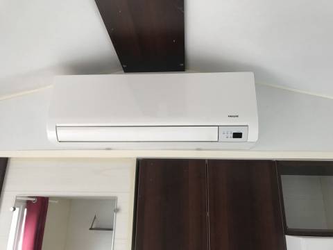 La climatisation du mobil-home d’occasion O'Hara 834 2s 2007