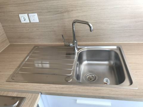 l'évier de la cuisine du mobil-home Louisiane Taos F5 2017