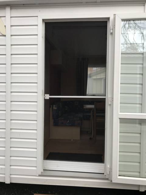 La porte du mobil-home d’occasion IRM Titania 2006