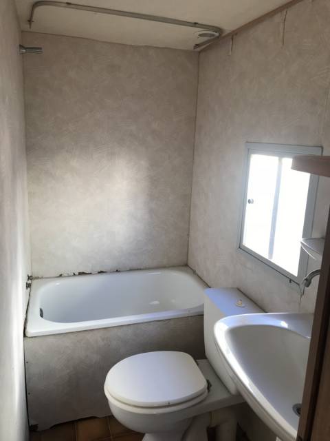 La salle de bain du mobil-home d’occasion Sir