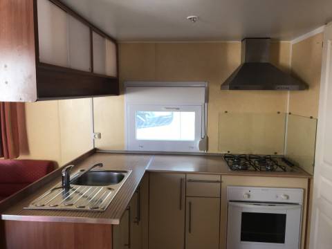 La cuisine du mobil home Sun Roller Family 2005