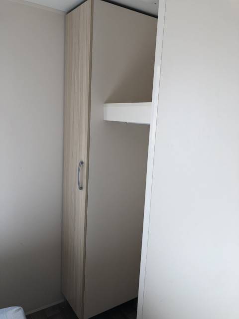Armoire chambre parentale mobil home d'occasion IRM Super Titania 3CH 2012