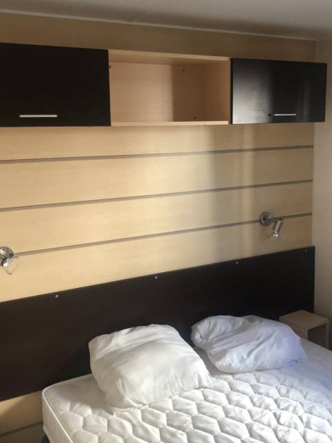 Chambre parentale mobil home d'occasion IRM Super Titania 2CH