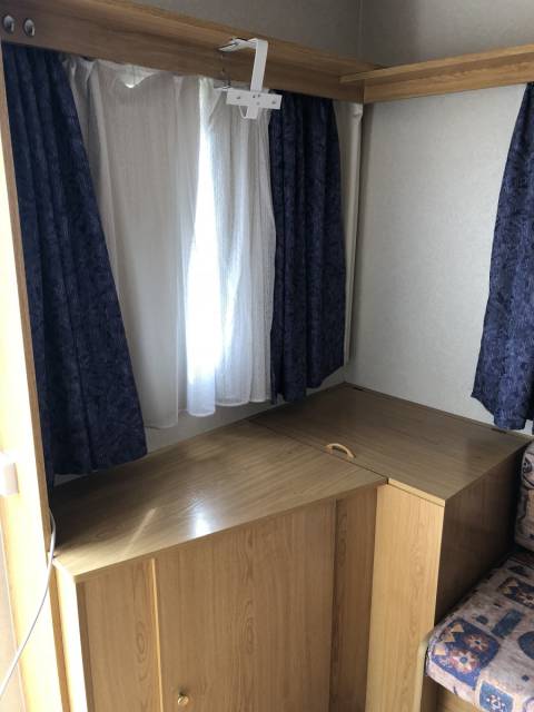 Placards de rangement mobil home d'occasion Roller Evasion