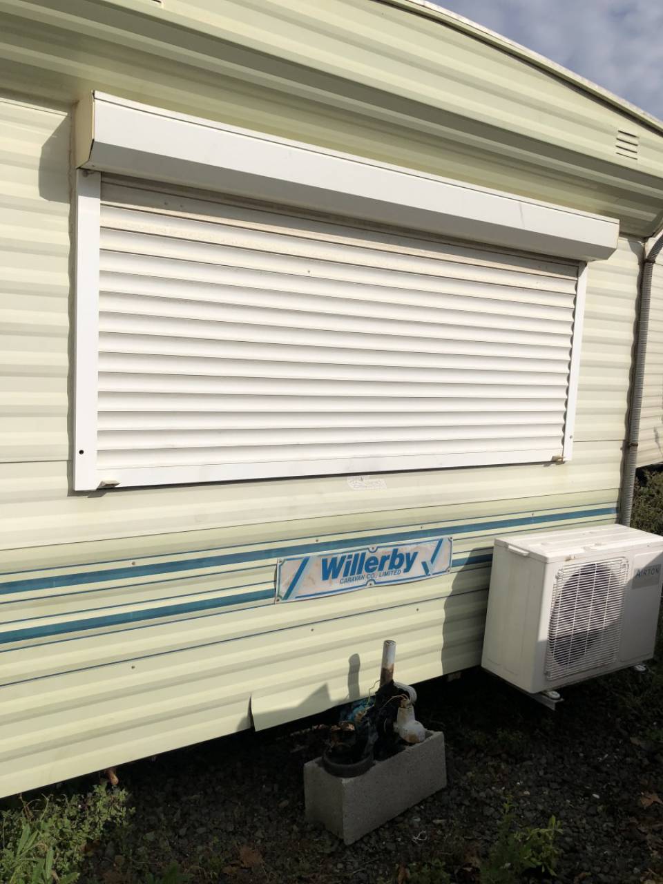 Pignon 3m du mobil home d'occasion Willerby 2CH