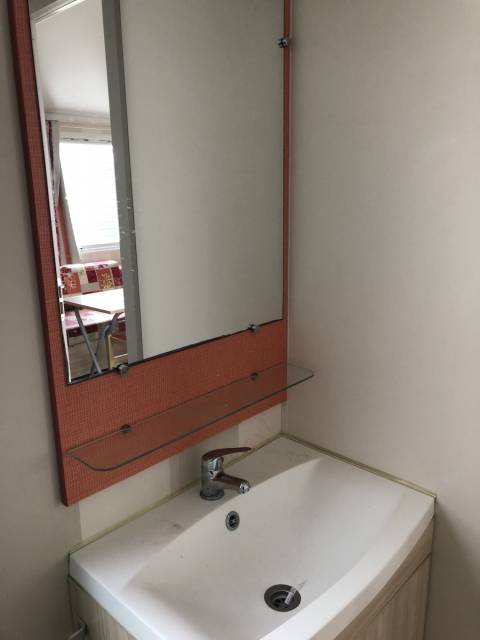 Meuble vasque du mobil home d'occasion IRM super mercure 2CH