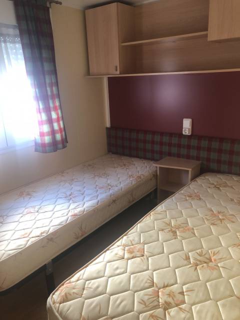 Chambre enfants du mobil home d'occasion Sun Living 845L4