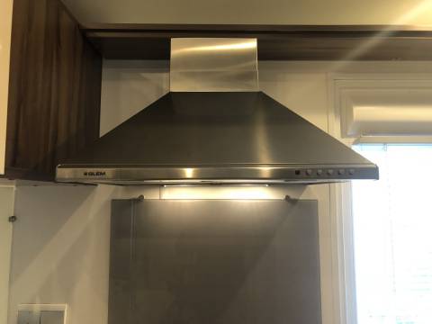 Hotte aspirante du mobil home d'occasion IRM Rubis 2CH
