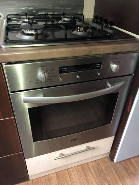 Four à gaz du mobil home d'occasion O'Hara O'Tiny Prestige 880 1CH