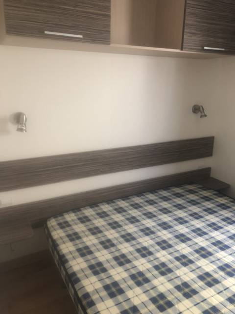 Chambre parentale du mobil home d'occasion Louisiane Grand Large 2009