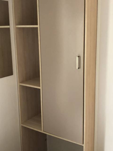 Penderie chambre parentale du mobil home d'occasion Sun Roller 3CH