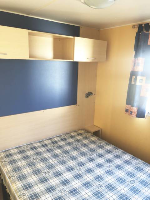 Chambre parentale du mobil home d'occasion IRM Super Mercure Grand Large
