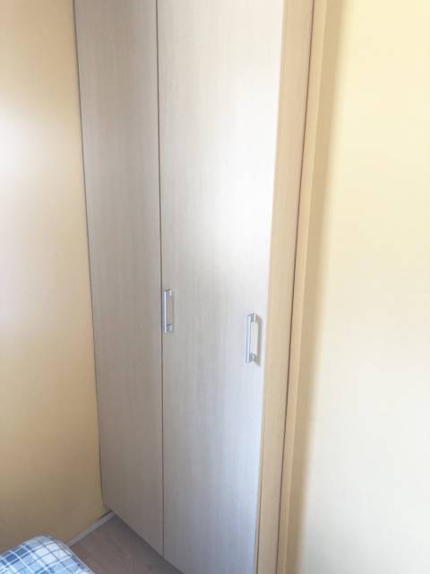 Armoire chambre parentale du mobil home d'occasion IRM Super Mercure Grand Large