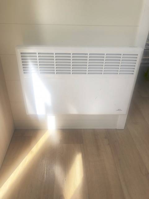 Radiateur du mobil home d'occasion Louisiane Tamaris 3CH 2009