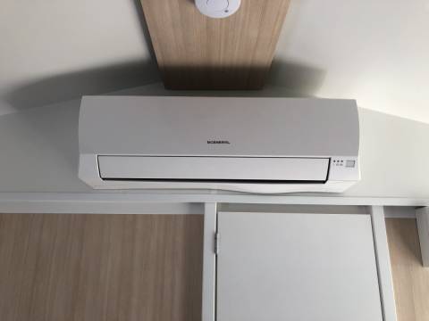 Climatisation du mobil home d'occasion Sun Roller Fidji 2008