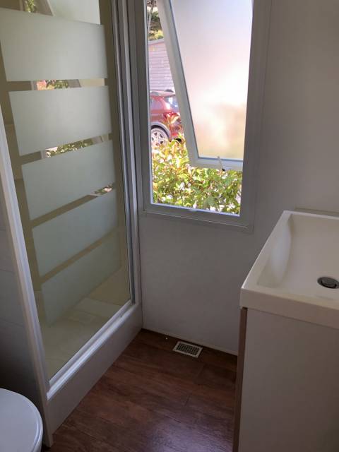 Salle de bain du mobil home d'occasion O'Hara 934 3 chambres
