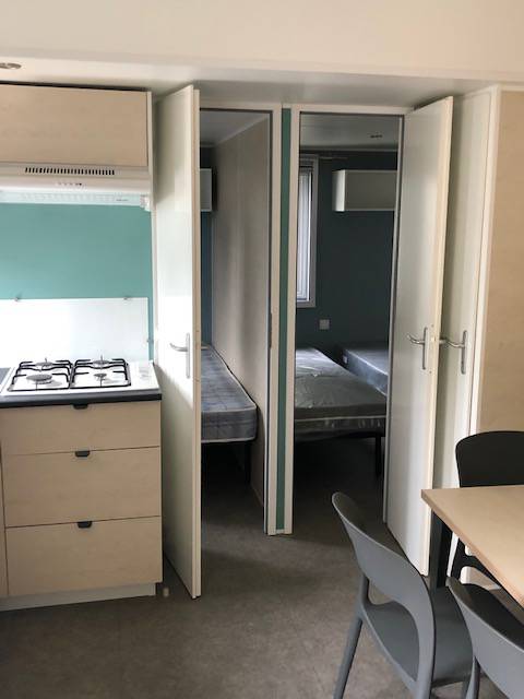 Intérieur du mobil home neuf IRM Super Titania 3 chambres