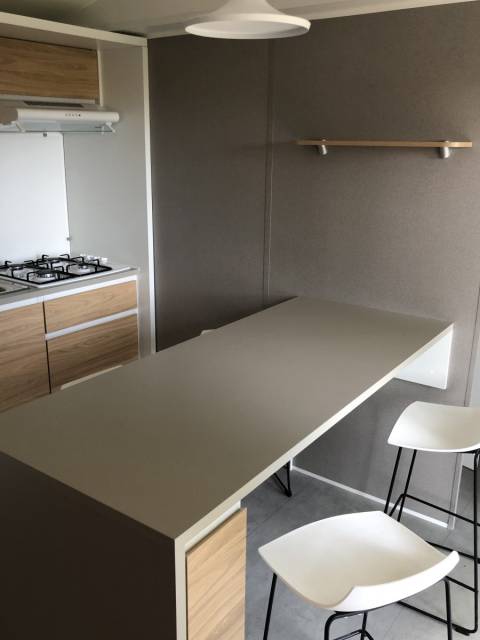 Espace repas du mobil home neuf O'Hara 784 2 chambres 2017