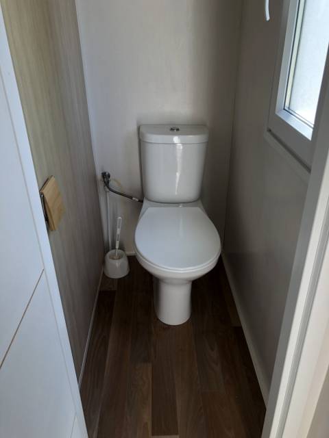 WC du mobil home occasion Sun Roller Fidji 2009