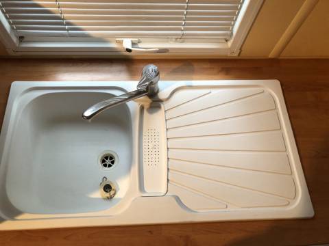Évier du mobil home d'occasion IRM Super Titania Résidentiel 2 chambres