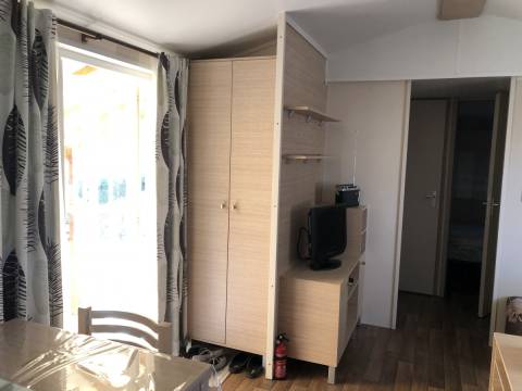 Entrée du mobil home d'occasion 3 chambres IRM Apollon Confort