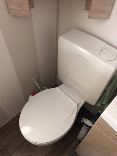 WC du mobil home d'occasion 3 chambres IRM Apollon Confort