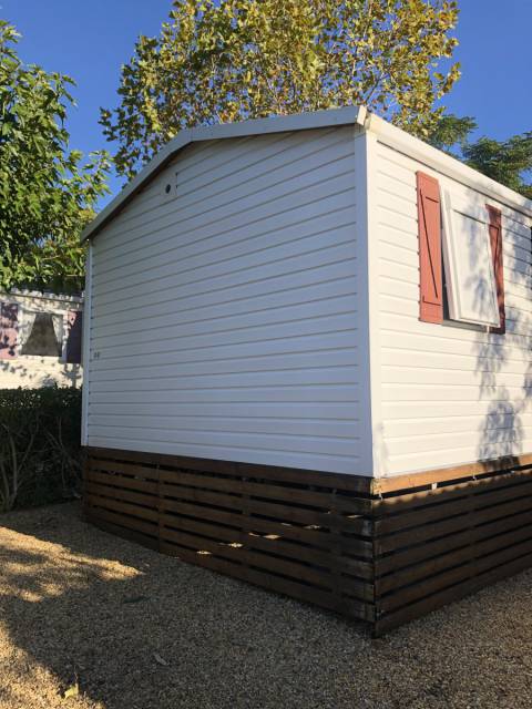Pignon du mobil home d'occasion 3 chambres IRM Apollon Confort