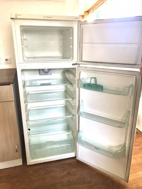 Réfrigérateur du mobil home 3ch O'HARA 784